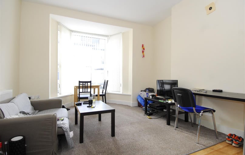 9 Seaton Avenue, Mutley, Plymouth - Image 1